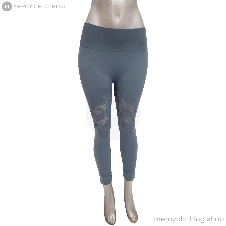 High-Waisted Mesh Cutout Capri Leggings