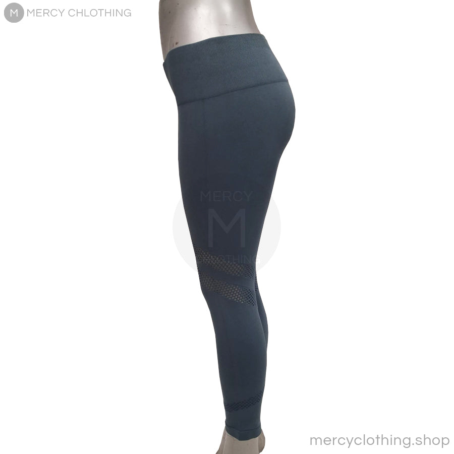High-Waisted Mesh Cutout Capri Leggings